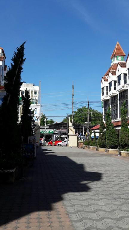 Happy Guest House Phuket Extérieur photo