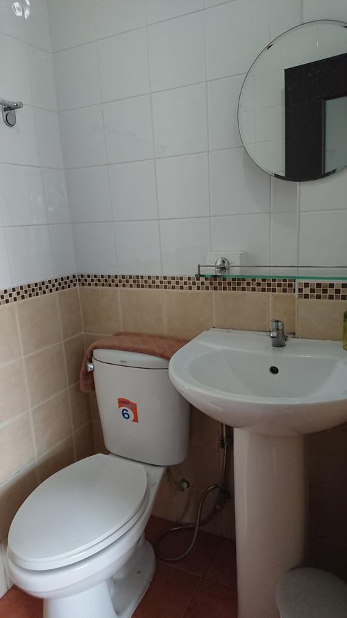 Happy Guest House Phuket Extérieur photo